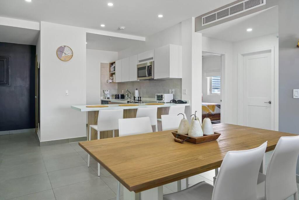 Milateo Suite Oranjestad Luaran gambar
