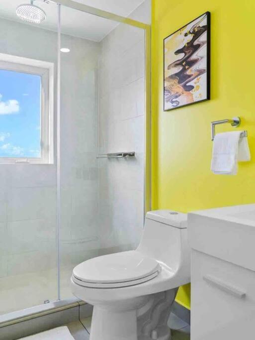 Milateo Suite Oranjestad Luaran gambar
